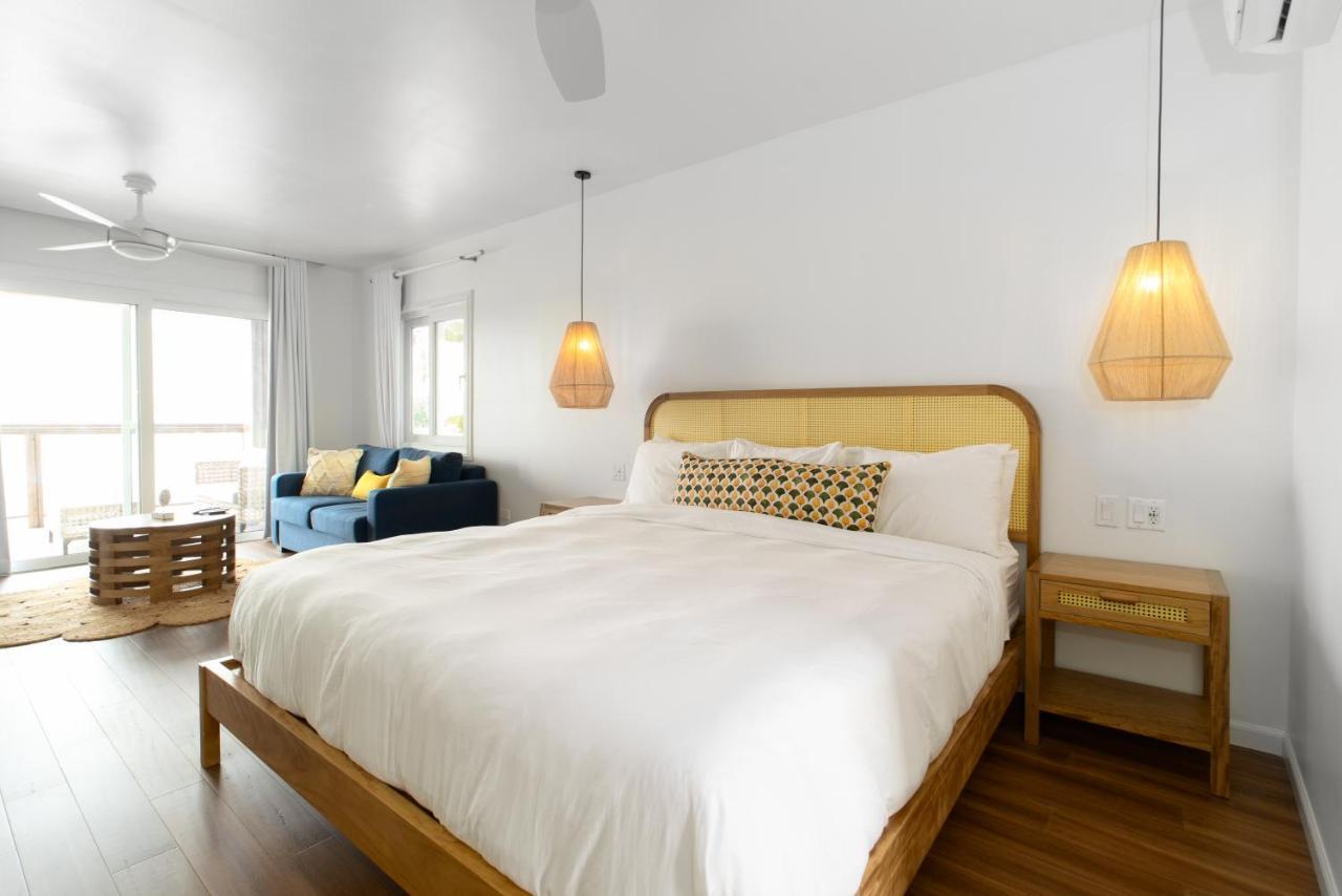 The Beach House Boutique Hotel West End Bagian luar foto