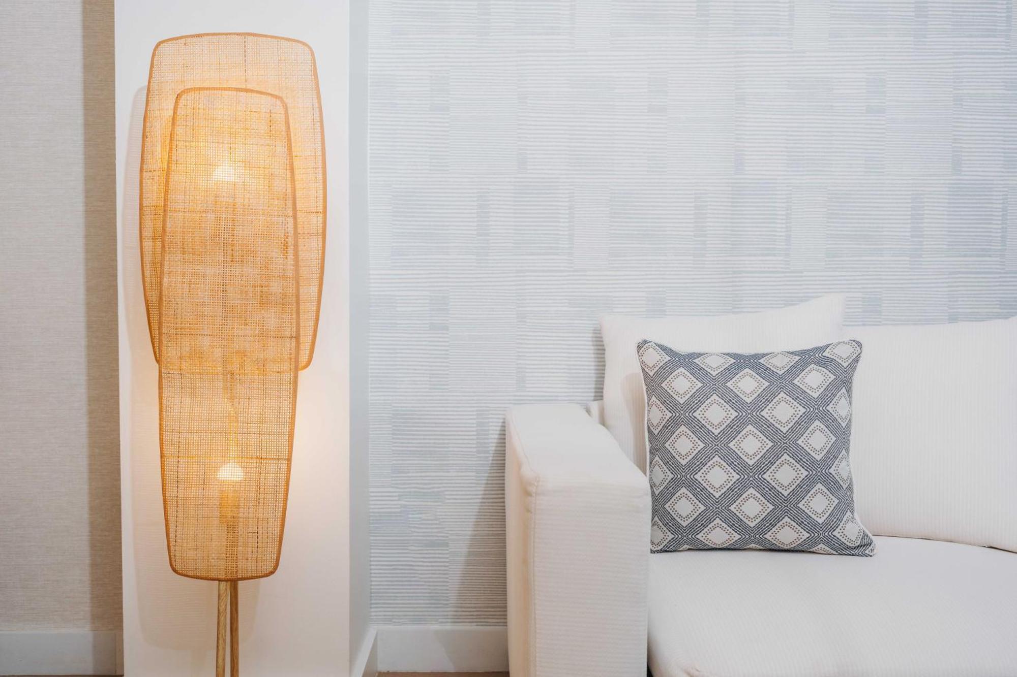 The Beach House Boutique Hotel West End Bagian luar foto