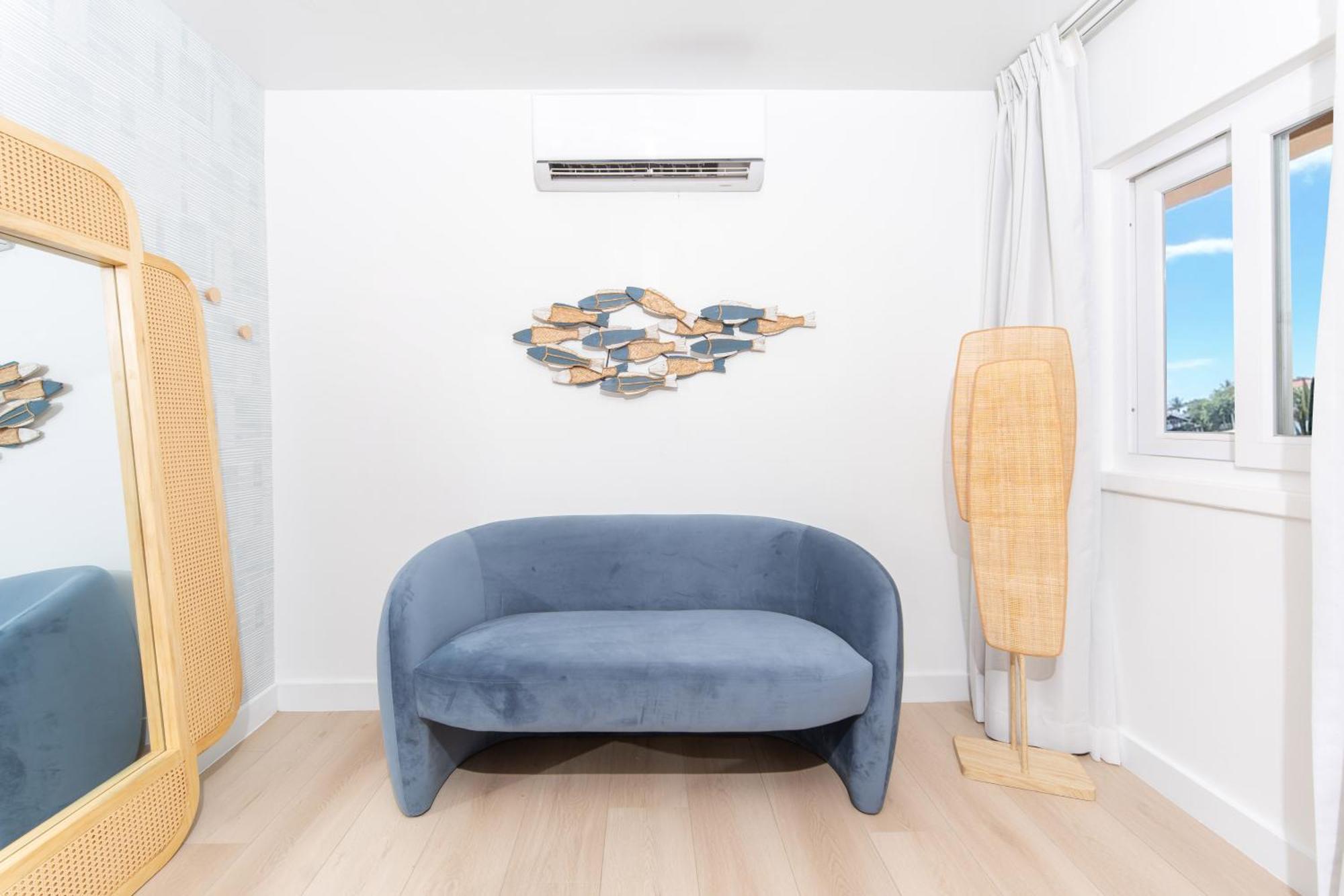 The Beach House Boutique Hotel West End Bagian luar foto